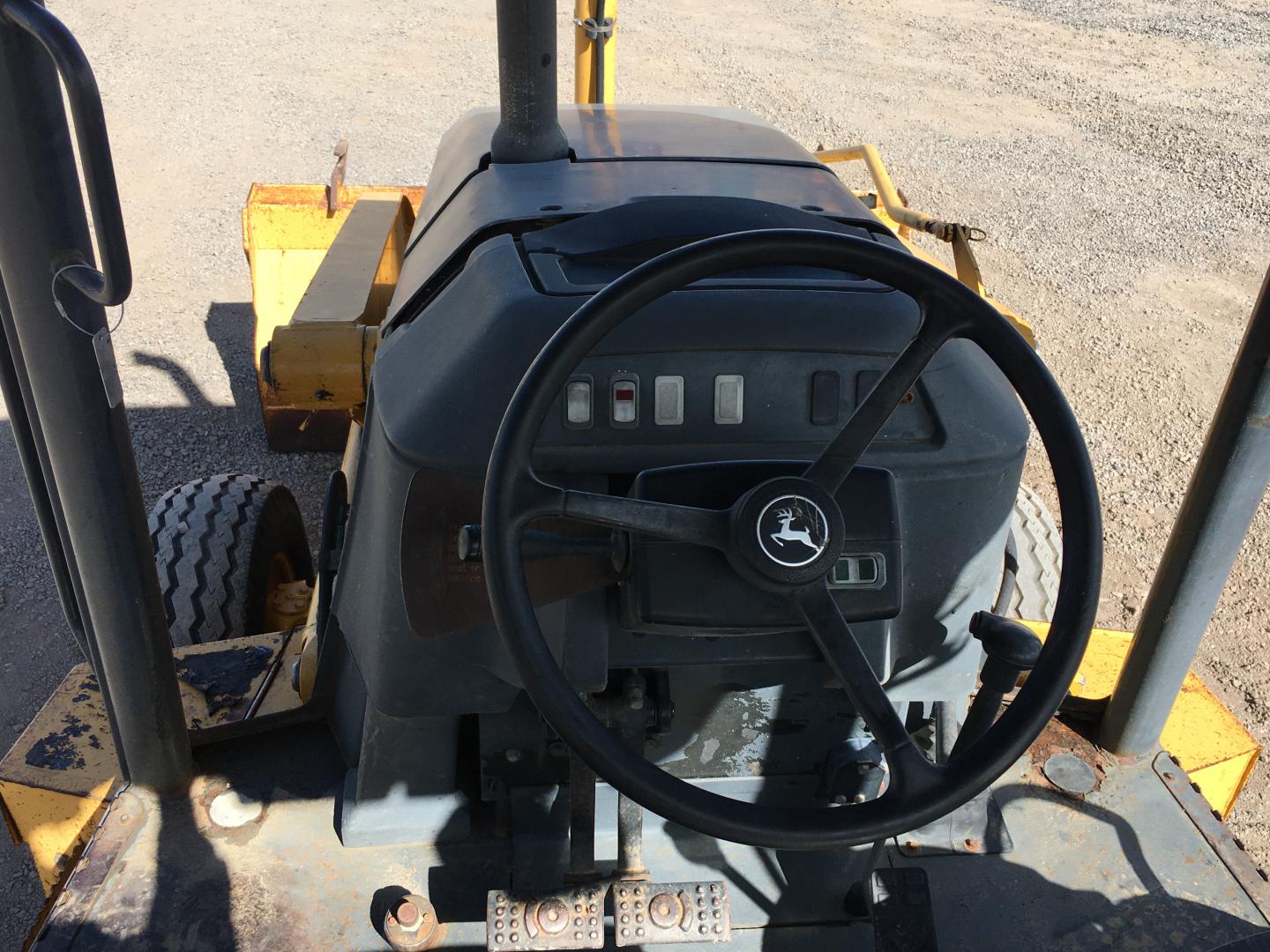 ./imagenes/INVOICE/2019/17192/RETROEXCAVADORA 310G (40).JPG